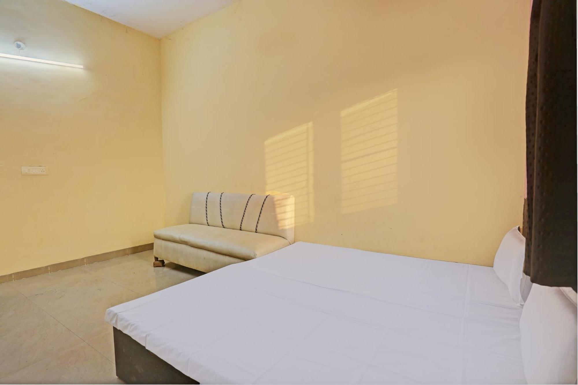 Hotel O Kamla Banquet Hall Moradabad Ngoại thất bức ảnh